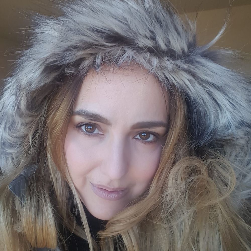 Meet your Posher, Elena